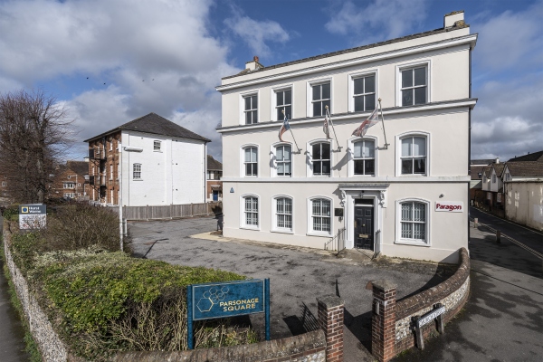 Modern office space in Dorking Surrey at Parsonage Square